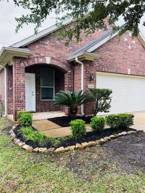 Photo of 9331 Harts Garden Lane, Houston, TX 77075 (MLS # 3443172) Photo of 9331 Harts Garden Lane, Houston, TX 77075 (MLS # 3443172)