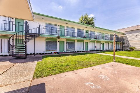 Photo of 1309 Blair Street #7, Houston, TX 77008 (MLS # 59830216)