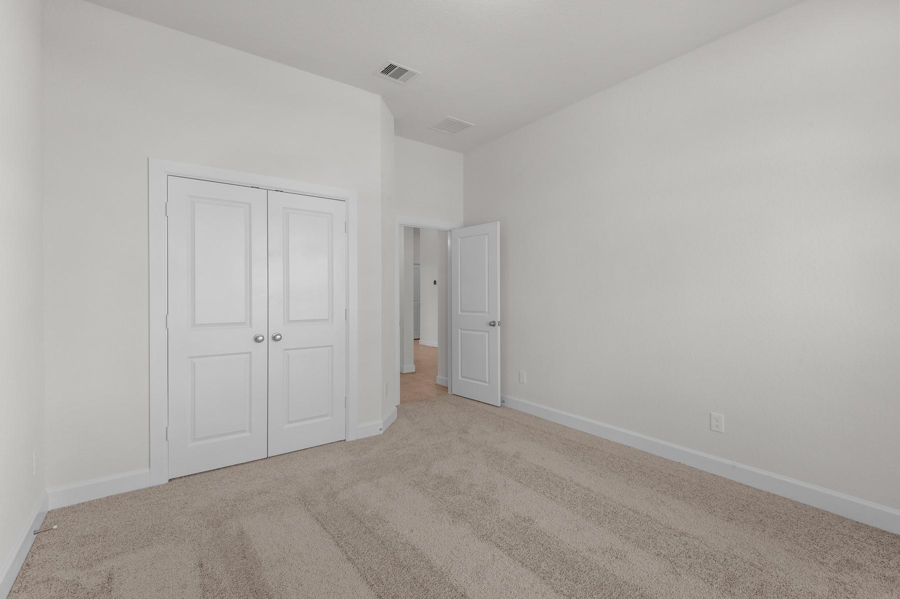 15829 Moran Meadow Street