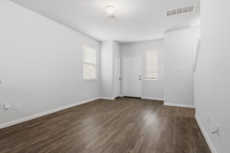 5711 Esk River Trail