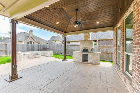 Photo of 13519 Brant Grove Lane, Houston, TX 77044 (MLS # 15497872)