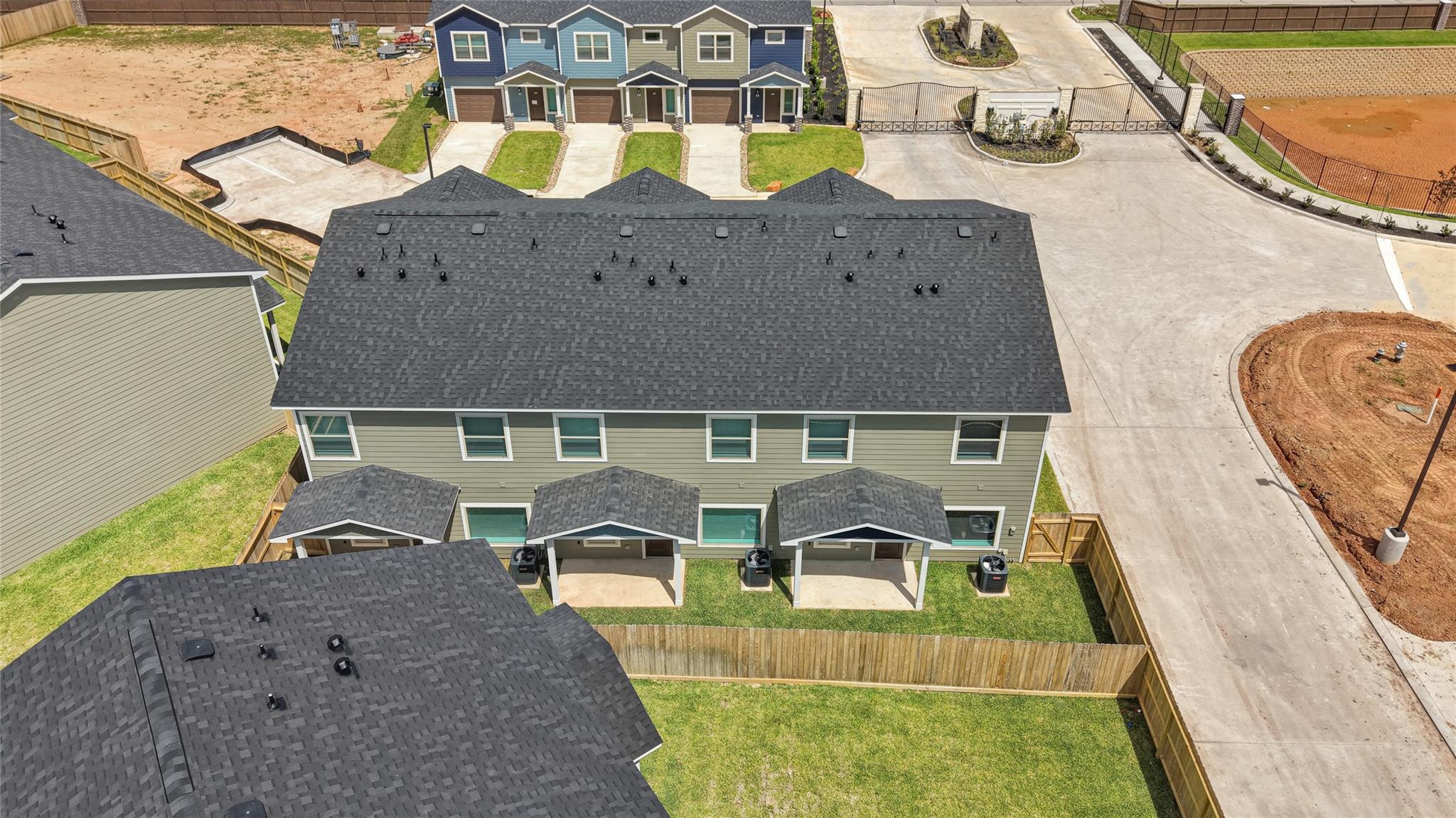 14010 Longstreet Road 4