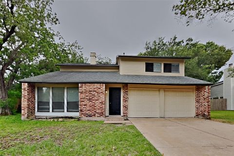 Photo of 18319 Autumn Trails Lane, Katy, TX 77449 (MLS # 18428644)
