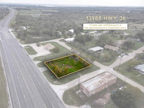Vacant Land For Sale - 13988 State Highway 36<br/> Somerville, TX 77879
