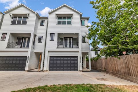 Photo of 9426 Campbell Road #A, Houston, TX 77080 (MLS # 36155210) Photo of 9426 Campbell Road #A, Houston, TX 77080 (MLS # 36155210)