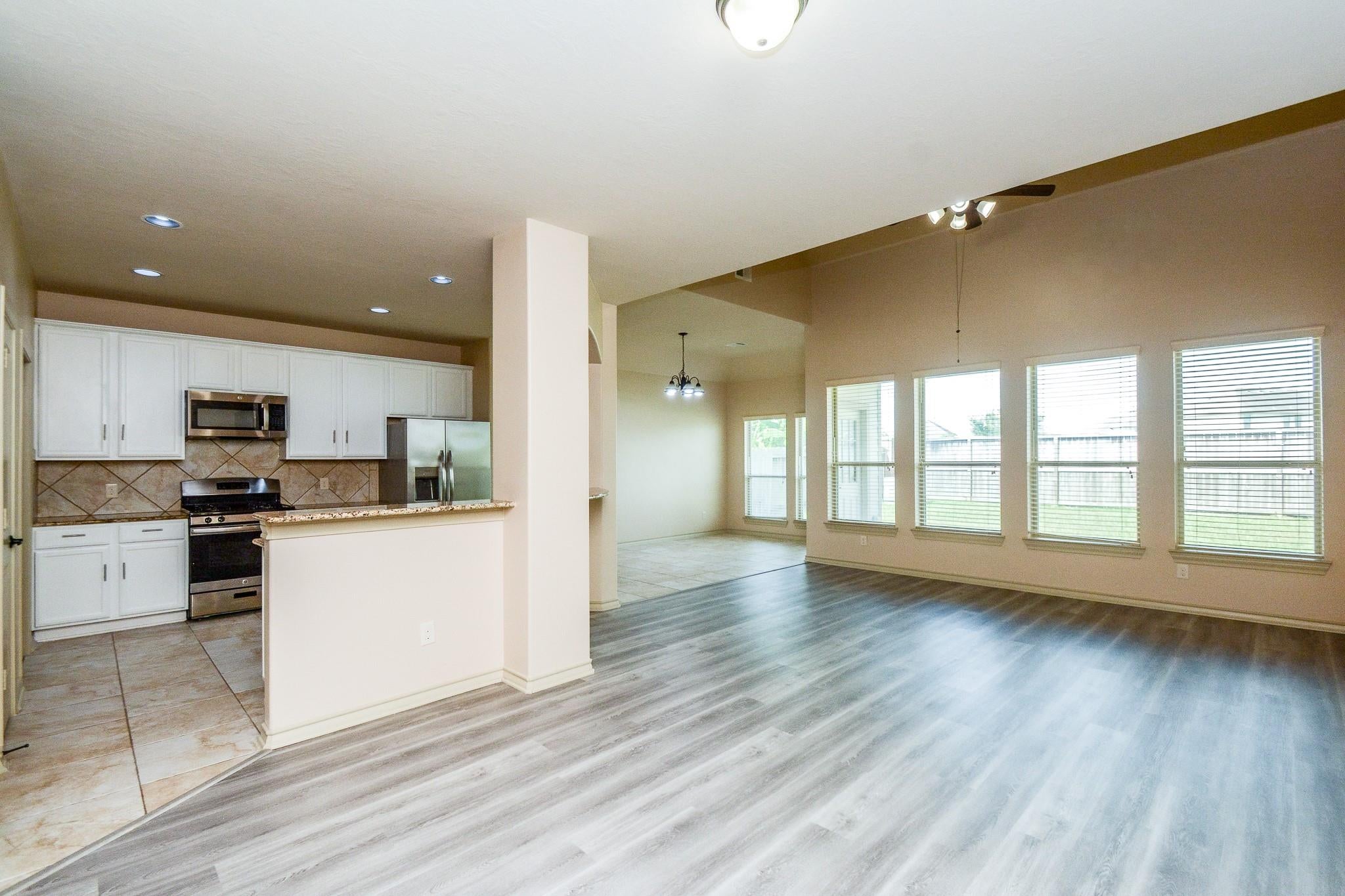 2322 Argos Drive