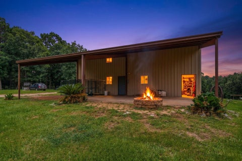Photo of 1239 Tony Peebles Road, Livingston, TX 77351 (MLS # 19116234)