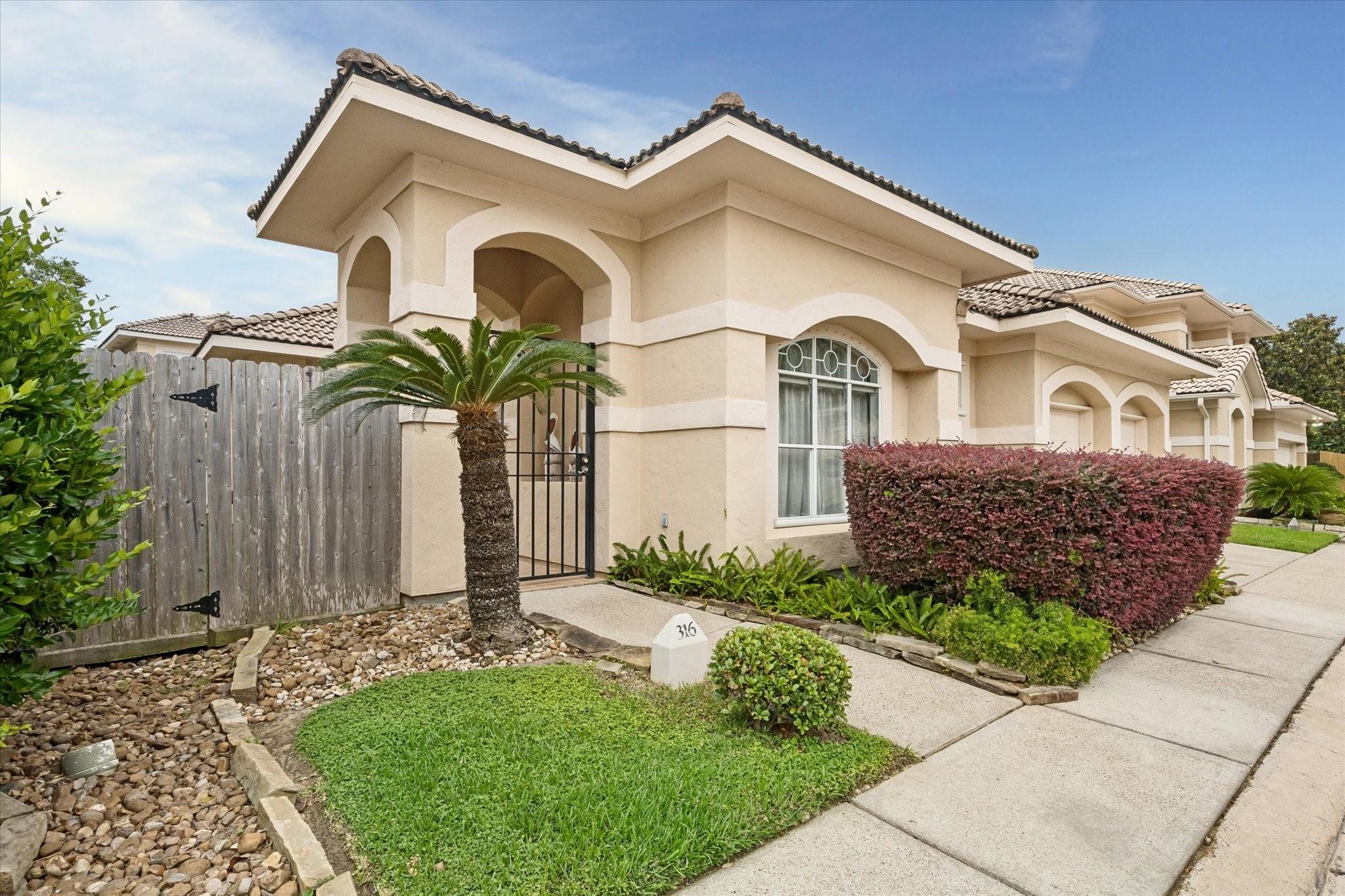 316 Harborside Circle