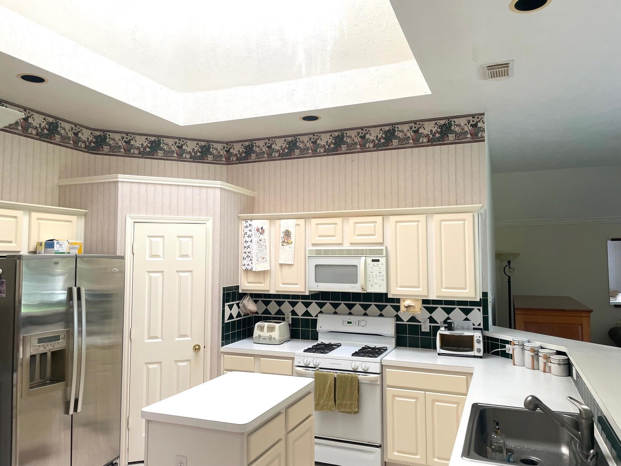 1131 Woodley Bend