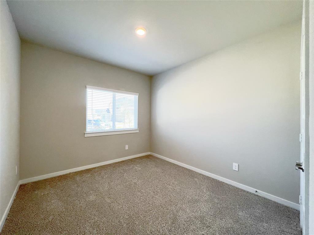3414 Royal Elk Ct