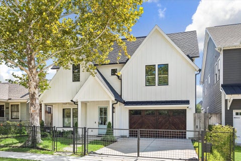 Photo of 704 Teetshorn Street, Houston, TX 77009 (MLS # 86313871)