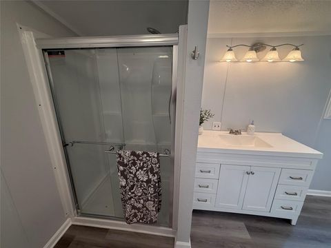 Tiny photo for 5202 Kincer Road, Damon, TX 77430 (MLS # 36991536)