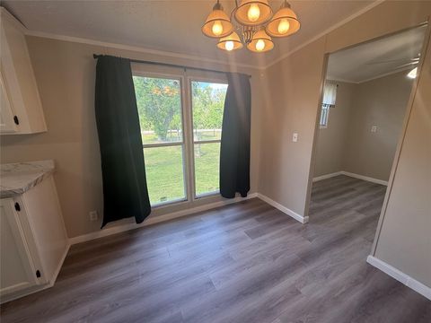 Tiny photo for 5202 Kincer Road, Damon, TX 77430 (MLS # 36991536)