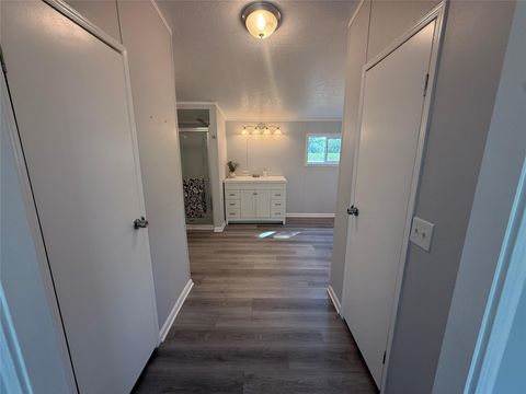 Tiny photo for 5202 Kincer Road, Damon, TX 77430 (MLS # 36991536)