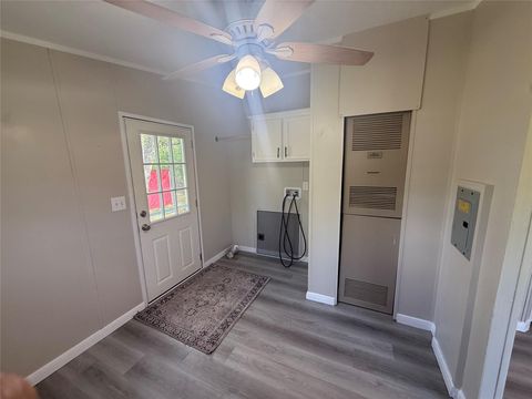 Tiny photo for 5202 Kincer Road, Damon, TX 77430 (MLS # 36991536)