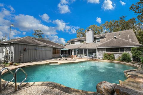 1123 Candlelight Lane Houston TX 77018