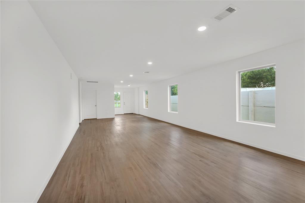 16803 Great Stable Way