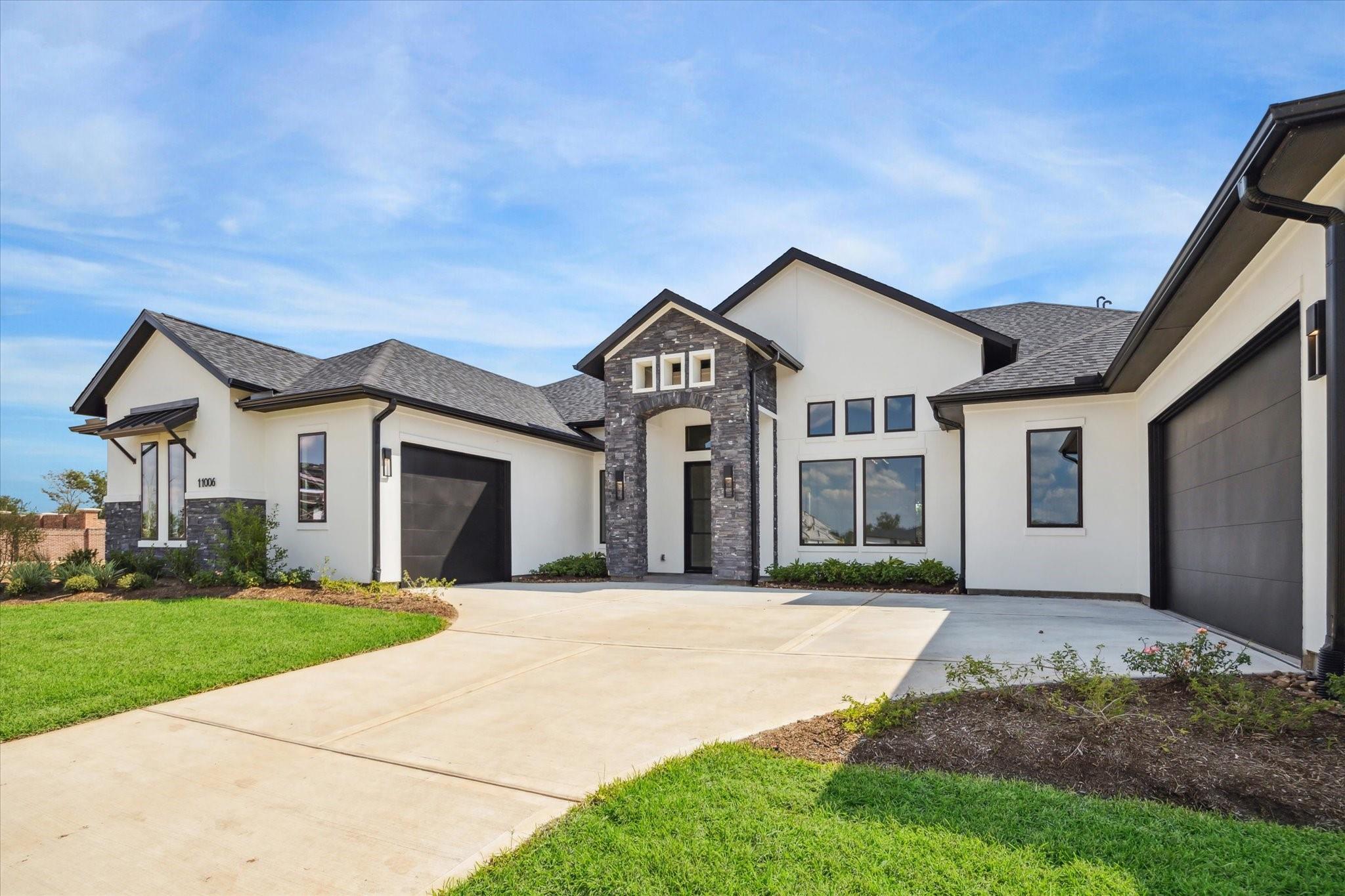 11006 Stonegate Court