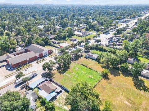 Photo of 9227 Homestead Road, Houston, TX 77016 (MLS # 76601526)