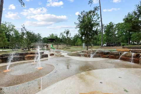 Tiny photo for 622 Starlit Sky Court, Conroe, TX 77318 (MLS # 45296638)