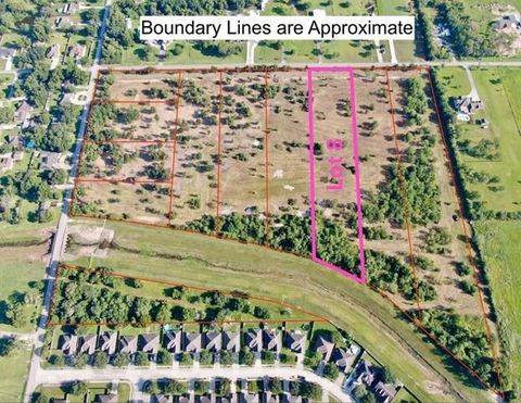 Photo of 0 7th St - Lot 8, Santa Fe, TX 77510 (MLS # 47957534)