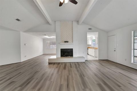 Photo of 10302 Blue Oak Drive, Houston, TX 77065 (MLS # 54331144)