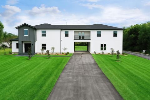Photo of 3237 Harkey Road, Pearland, TX 77584 (MLS # 84477433)