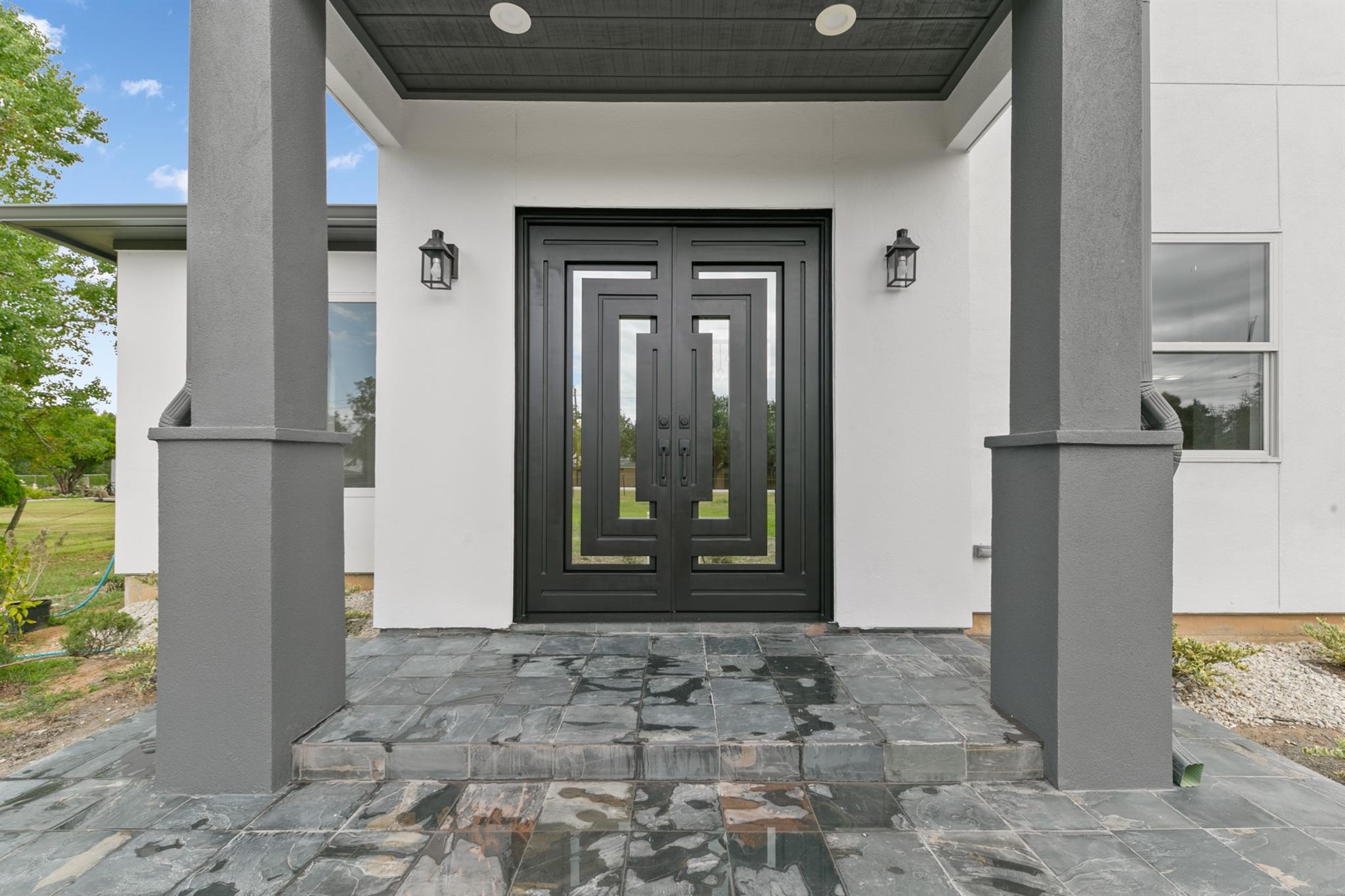3237 Harkey Road