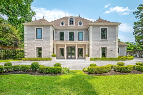 Photo of 960 Kirby Drive, Houston, TX 77019 (MLS # 17347824)