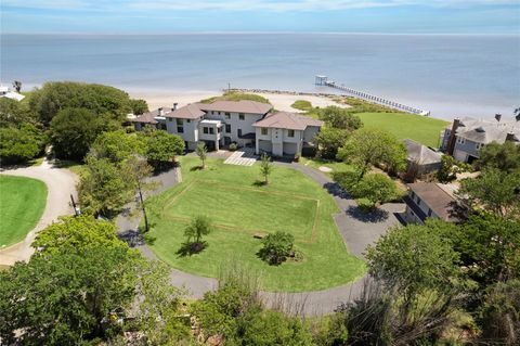 633 Quintana Roo Place Seabrook TX 77586
