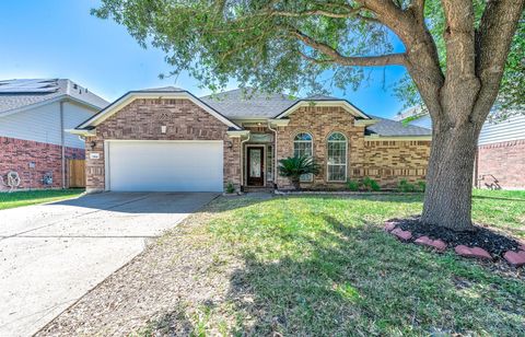 Photo of 7814 Rocky Peak Lane, Richmond, TX 77407 (MLS # 77502237)