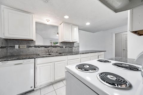 Tiny photo for 16238 Sierra Grande Drive, Houston, TX 77083 (MLS # 73916481)