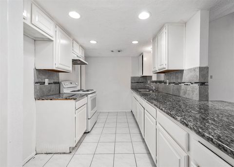 Tiny photo for 16238 Sierra Grande Drive, Houston, TX 77083 (MLS # 73916481)