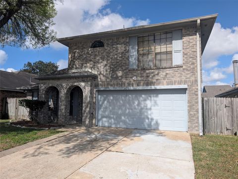 Photo of 2026 Sandy Knoll Dr, Missouri City, TX 77489 (MLS # 13867027)