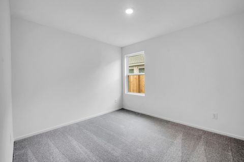 Tiny photo for 9323 Dazzling Tentacle Drive, Baytown, TX 77521 (MLS # 46710319)