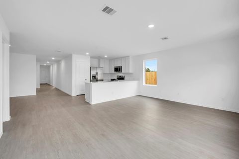 Tiny photo for 9323 Dazzling Tentacle Drive, Baytown, TX 77521 (MLS # 46710319)