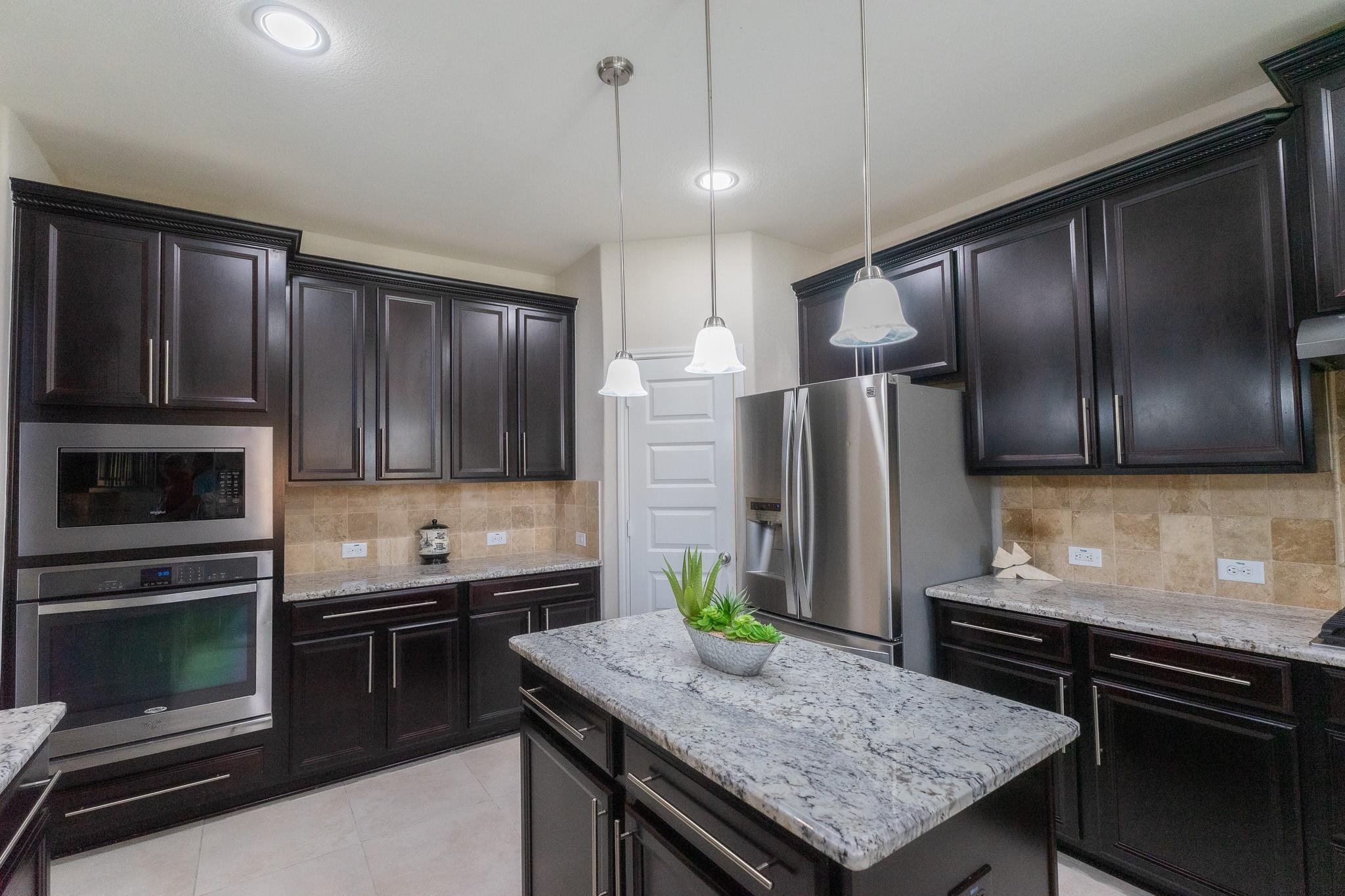 2207 Hannah Creek Court