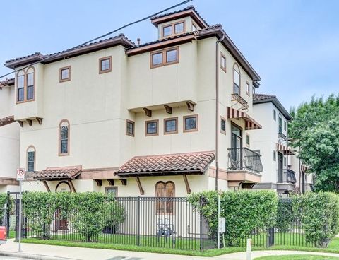 Photo of 3954 Feagan Street, Houston, TX 77007 (MLS # 28795057)