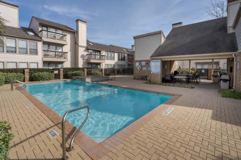 Photo of 2277 S Kirkwood Road #4/808, Houston, TX 77077 (MLS # 12204359)