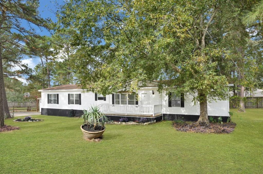 Photo of 26410 Country Woods Trail, Magnolia, TX 77355 (MLS # 8054748)