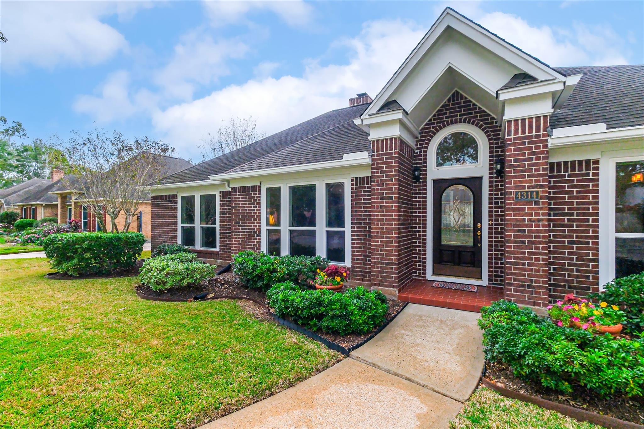 4314 Mountain Flower Court