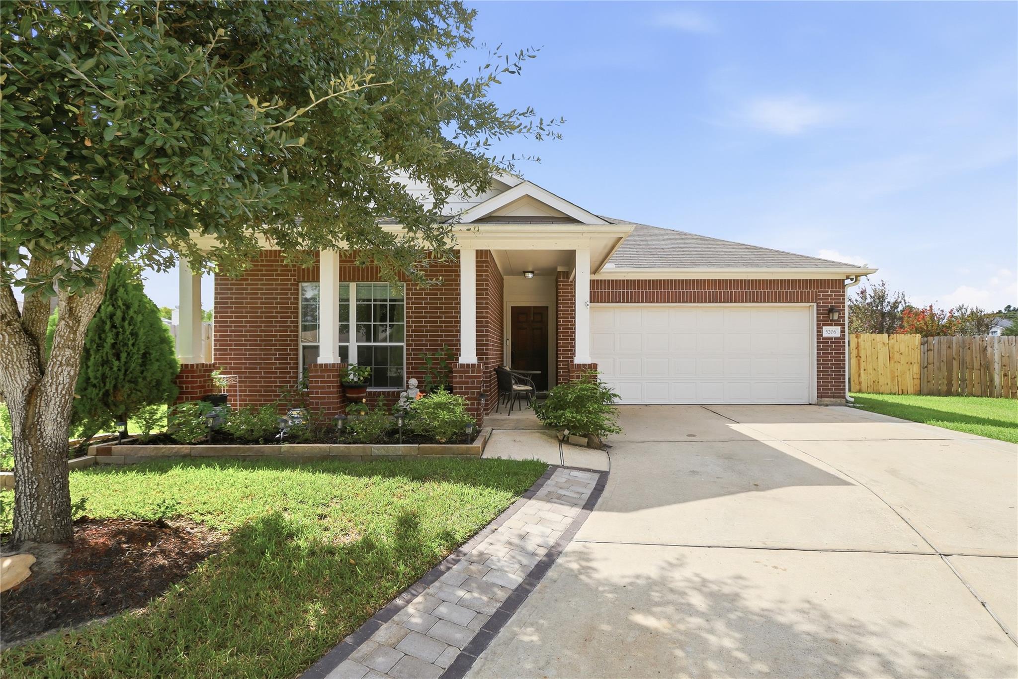 5206 Clipper Hill Court