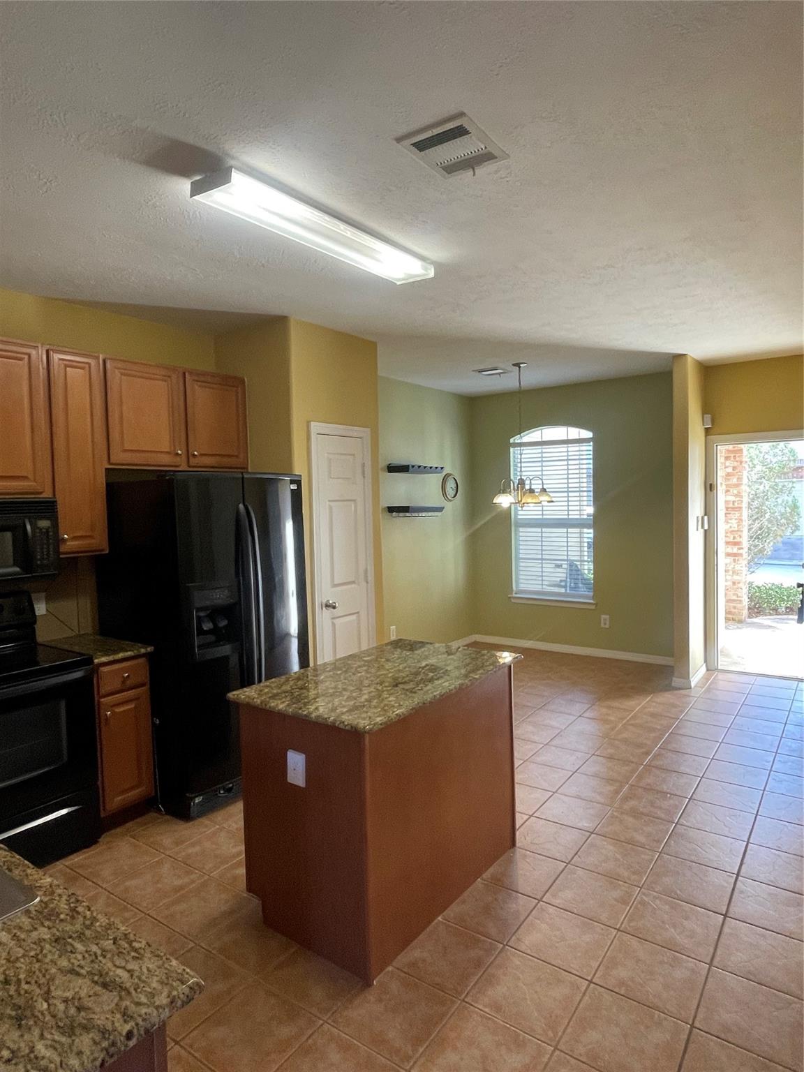 815 Sterling Creek Circle