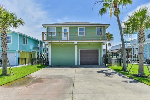Photo of 1823 Tiki Drive, Galveston, TX 77554 (MLS # 52579634)