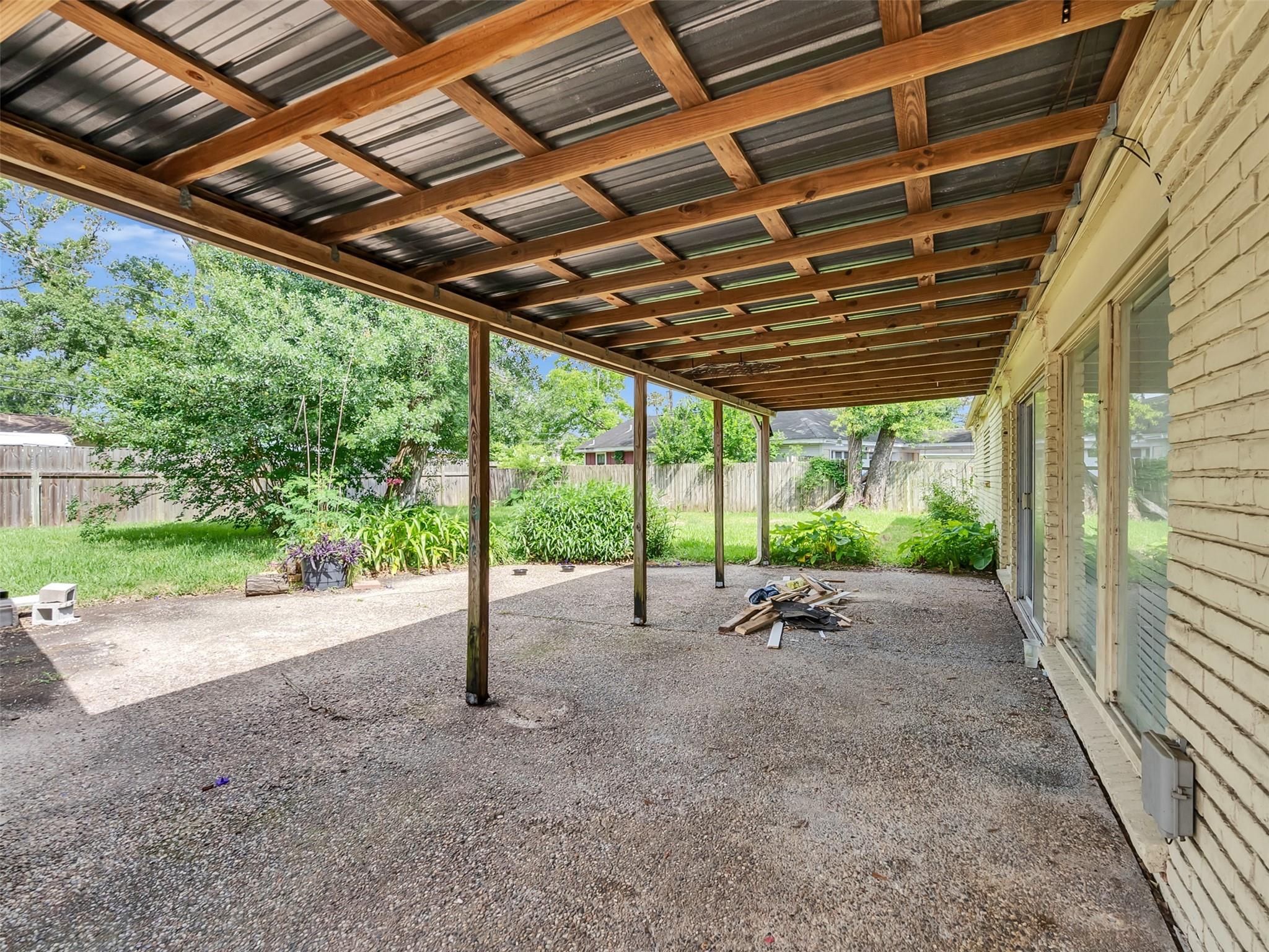 3015 Inwood Drive