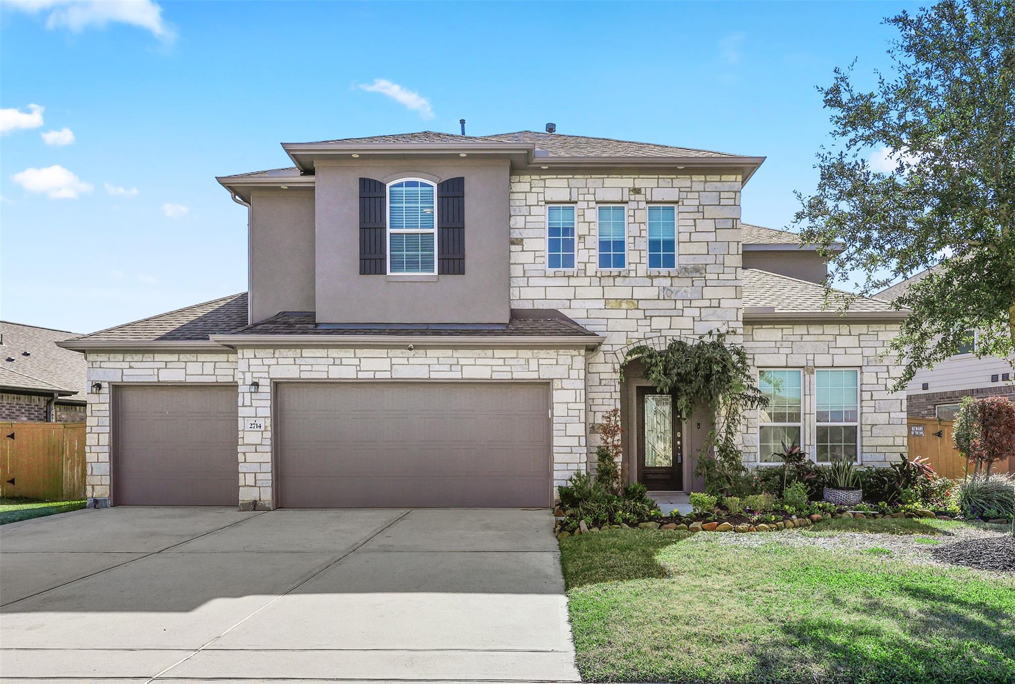 2714 Arbor Edge Crossing