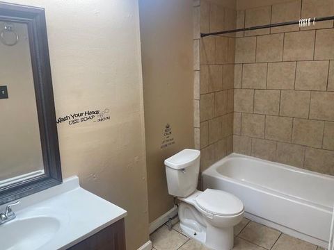 Tiny photo for 6989 Chasewood Drive, Houston, TX 77489 (MLS # 41978512)