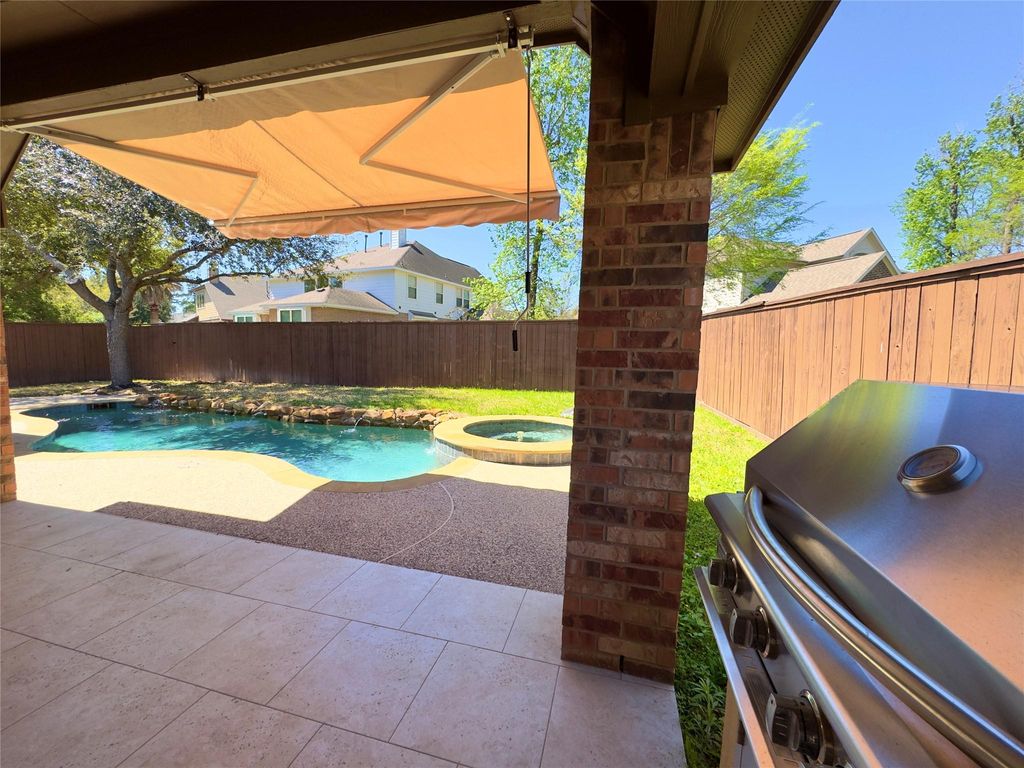 Photo of 179 Hearthshire Circle, The Woodlands, TX 77354 (MLS # 36699470)