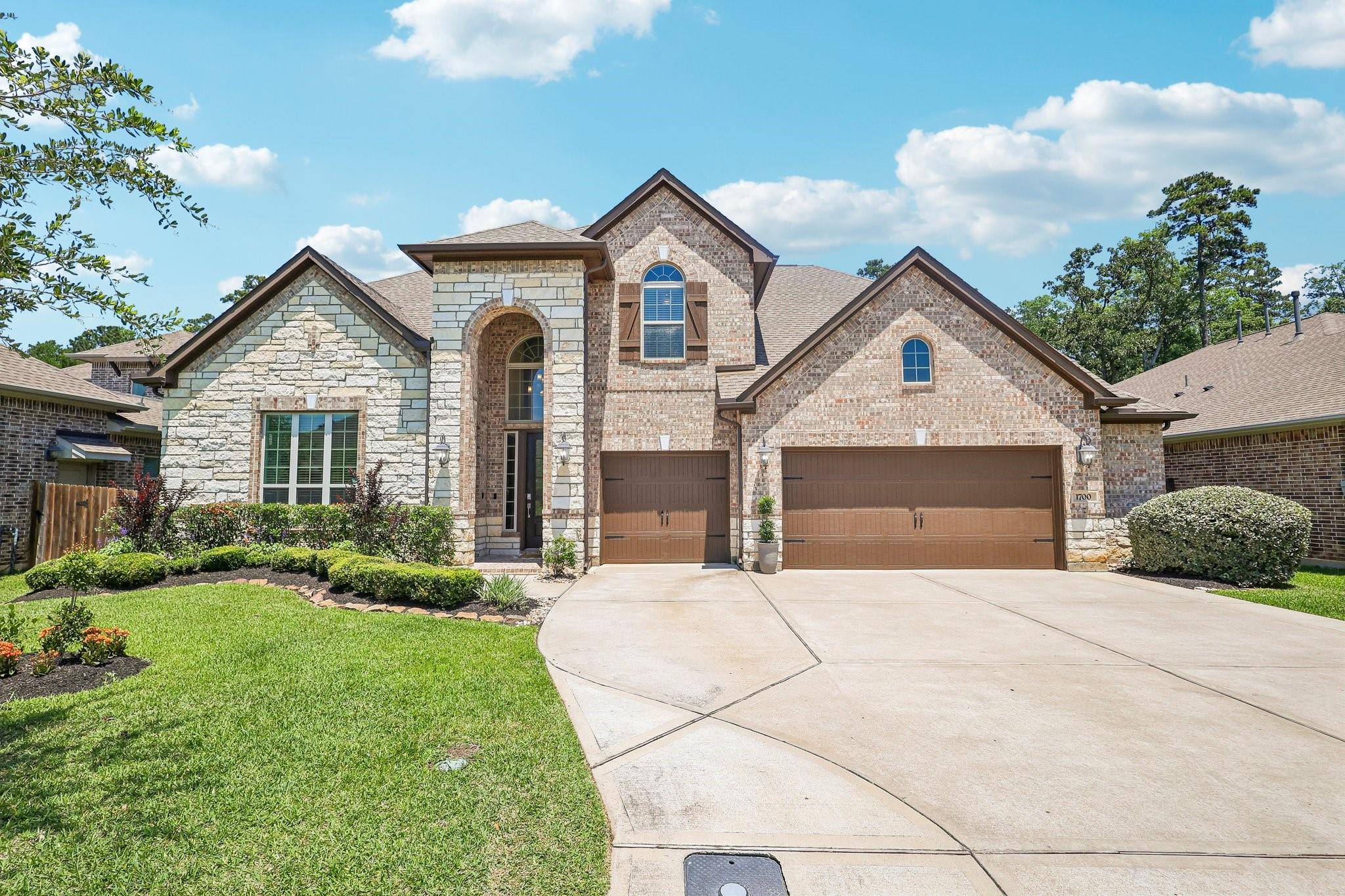 1700 Graystone Hills Drive