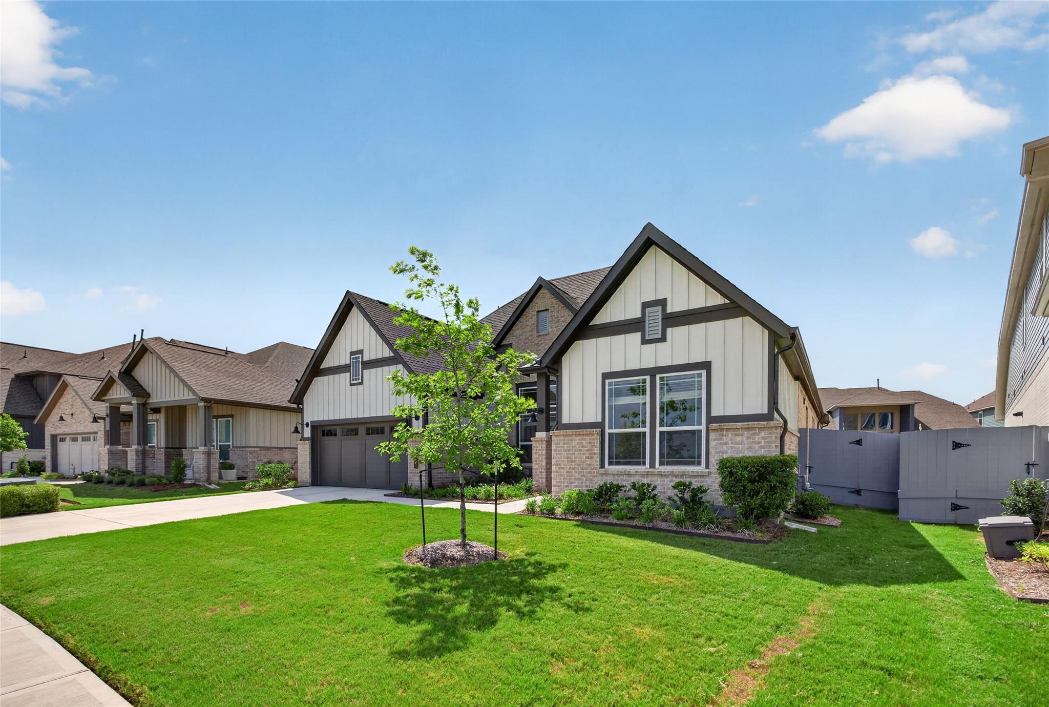 32451 Violet Dancer Court